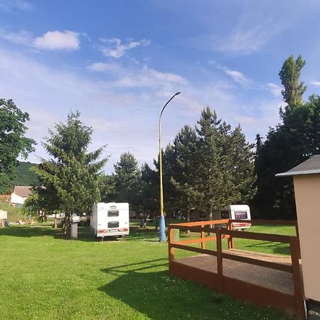 Camp Oaza Chudcice Hotel Ngoại thất bức ảnh